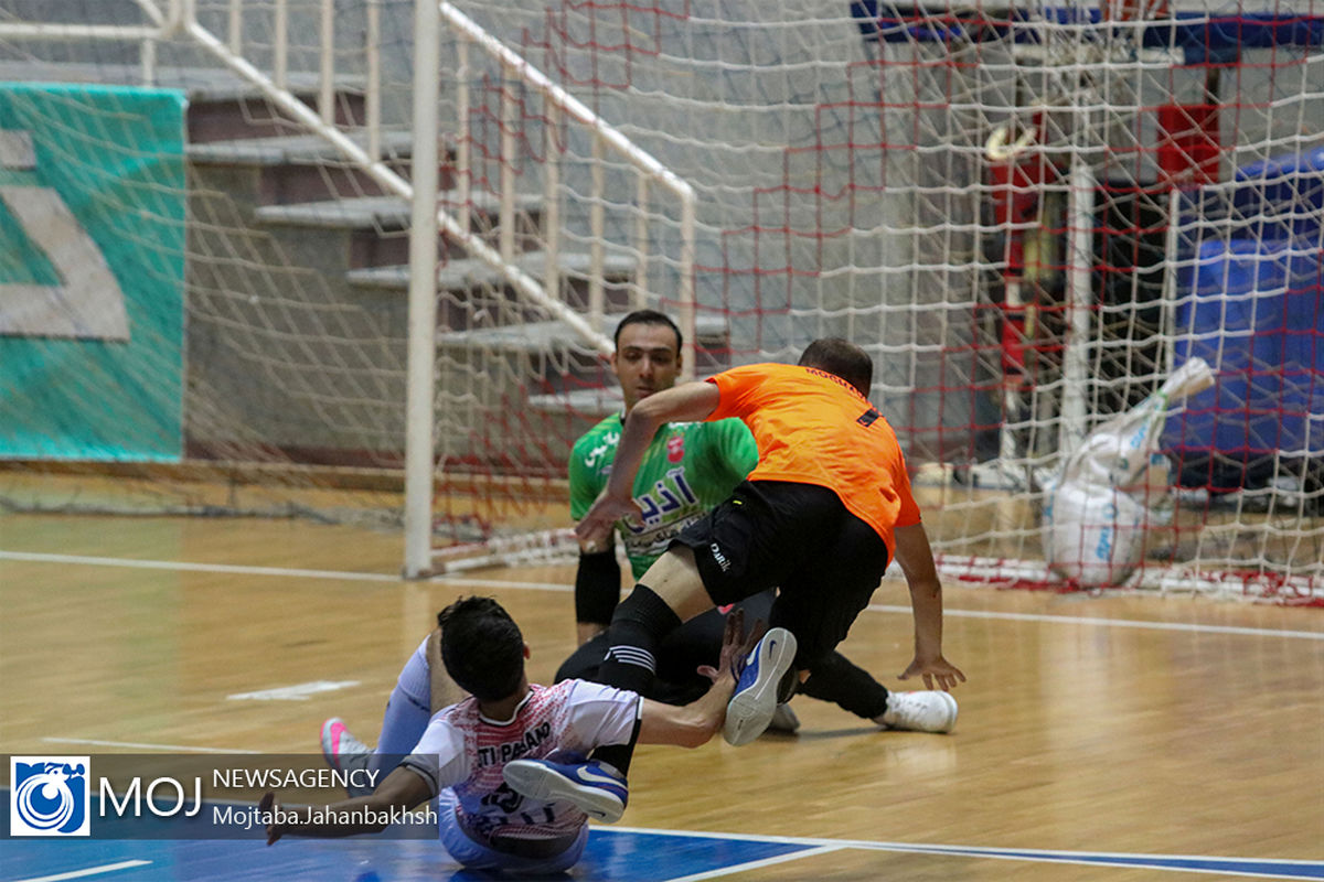دیدار فوتسال گیتی پسند اصفهان و مقاومت البرز
