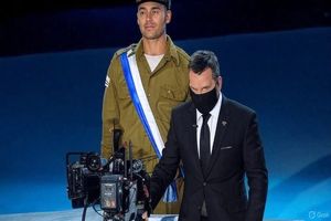 افسران مسئول عملیات پیجری در یک مراسم رژیم صهیونیستی حضور یافتند