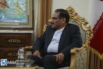 تنها راه پیروزی و احقاق حق مردم تکیه بر اراده داخلی و مقاومت است