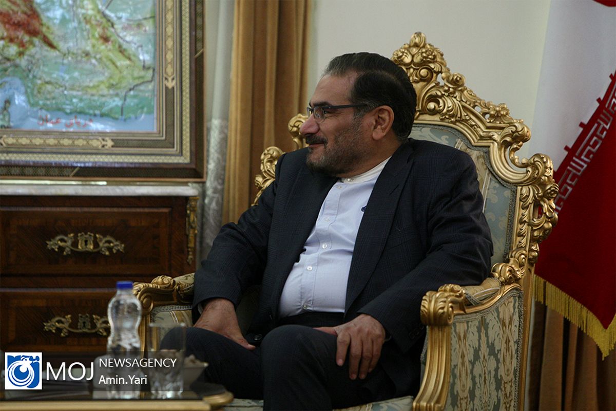 دیدار مشاور رییس جمهور فرانسه با شمخانی