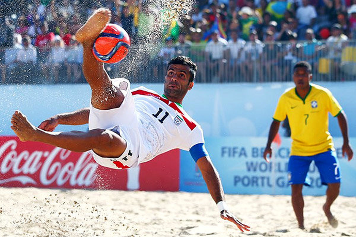 محمد احمدزاده کاپیتان تیم ملی فوتبال ساحلی