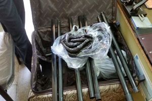 مأموران گمرک بازرگان در بازرسی از یک چمدان یک کیلو و ۷۰۰ گرم تریاک کشف کردند