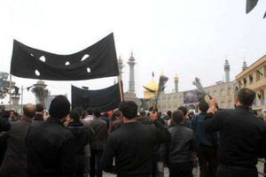 سوگواری مردم قم درشب شهادت امام جعفر صادق (ع)