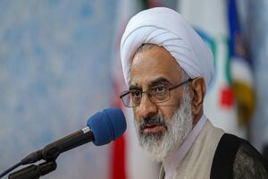 امروز جهاد کبیر یعنی در برابر اراده و تحریف دشمن ایستادن