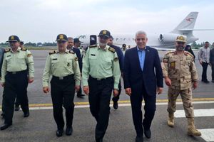 فرمانده کل انتظامی کشور وارد رشت شد