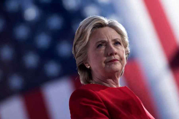 جلسه دادگاه با اپستین باید با حضور دوربین‌ها باشد