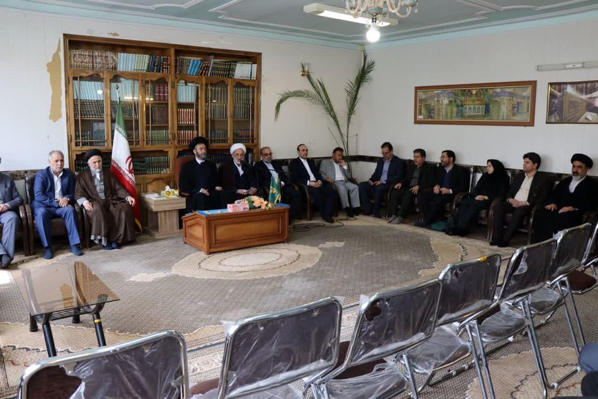 دیدار مقام عالی قضایی استان با امام جمعه اردبیل