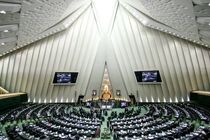 رئیس فدراسیون کشتی از محمد بنا دفاع کرد