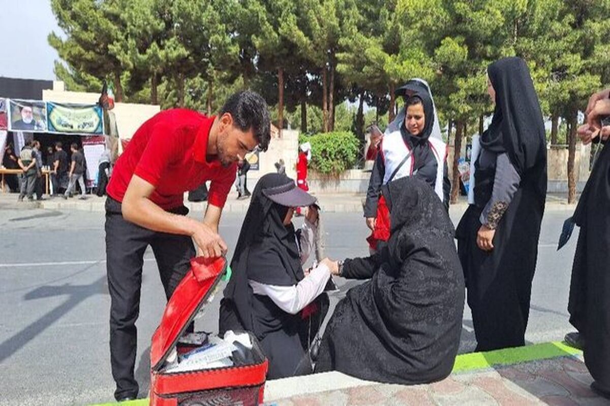 امدادرسانی به بیش از ۶ هزار نفر در مراسم تشییع ۷ استان