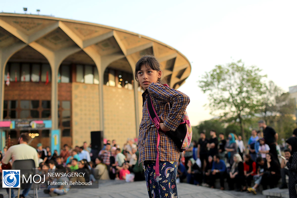 نوزدهمین جشنواره بین المللی تئاتر عروسکی تهران- مبارک 