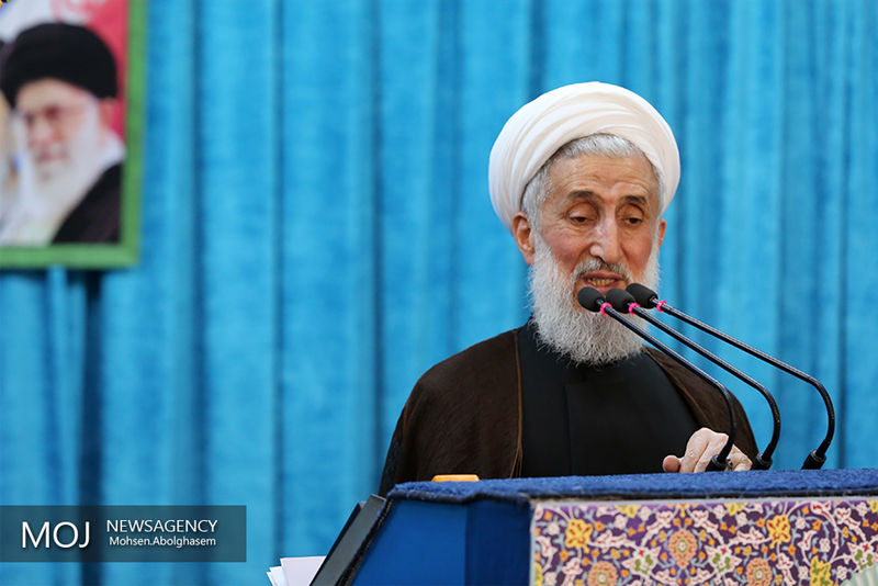وقتی به نظام و مسئولین تردید باشد اعتقادات محکم نخواهد بود/FATF مایه خود تحریمی است