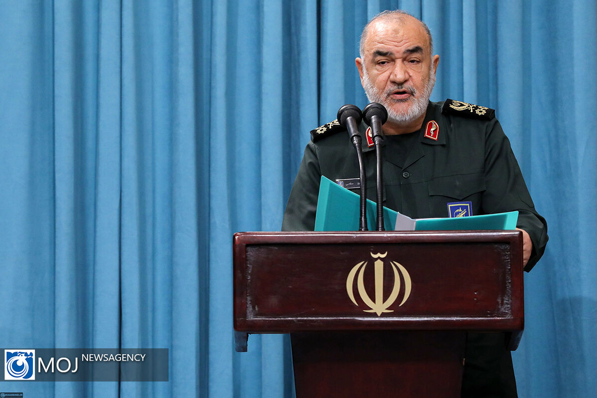 دیدار فرماندهان سپاه پاسداران با رهبر معظم انقلاب اسلامی