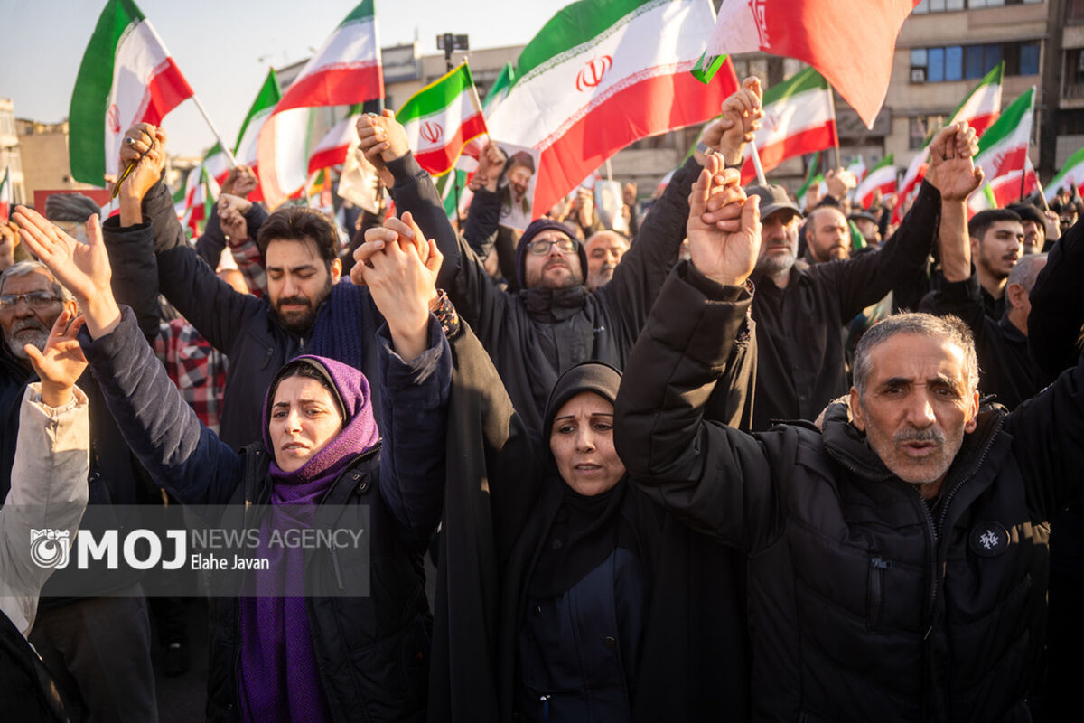 اجتماع مسجدی‌ها همزمان با روز جهانی مسجد در میدان فلسطین تهران + فیلم