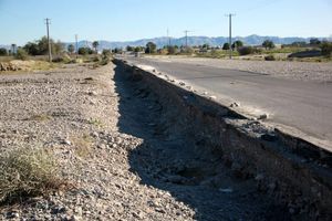 بیش از ۸ میلیارد تومان خسارت به راه های مواصلاتی وارد شده است