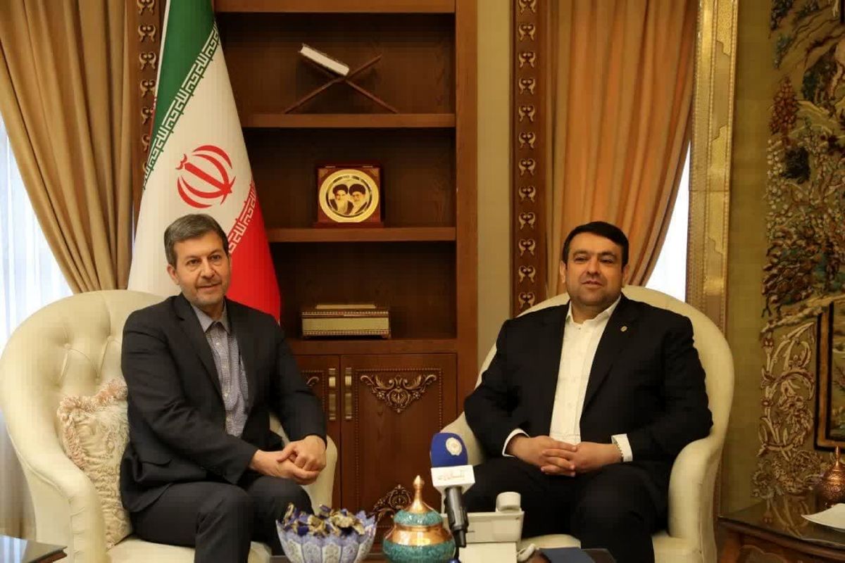 استاندار اصفهان