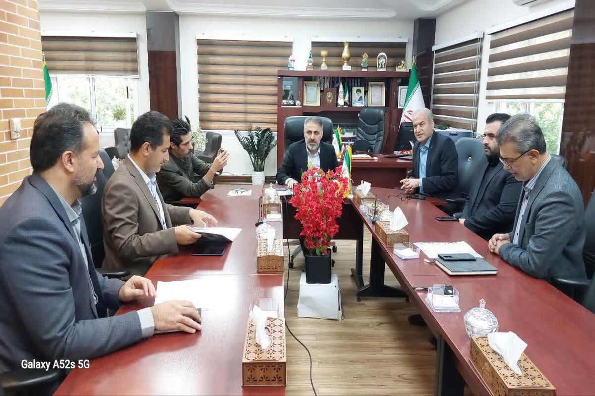 جلسه هم‌اندیشی مدیرکل راه و شهرسازی مازندران با مدیرعامل شرکت آبفا