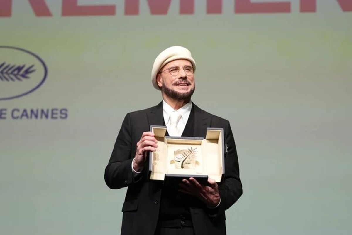 جان تراولتا در جشنواره فیلم کن غافلگیر شد