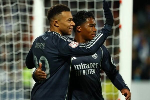 ام‌باپه رکورد تاریخی CR7 را تکرار کرد