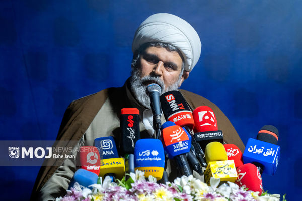 سازمان منافقین رفتاری کاملاً متناقض با ادعاهای اولیه‌اش دارد