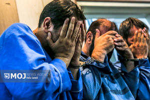 اولین اظهارات مجرمانی که خود را مأمور امنیت معرفی می‌کردند