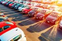 خودروسازان به بخش خصوصی واگذار می‌شوند