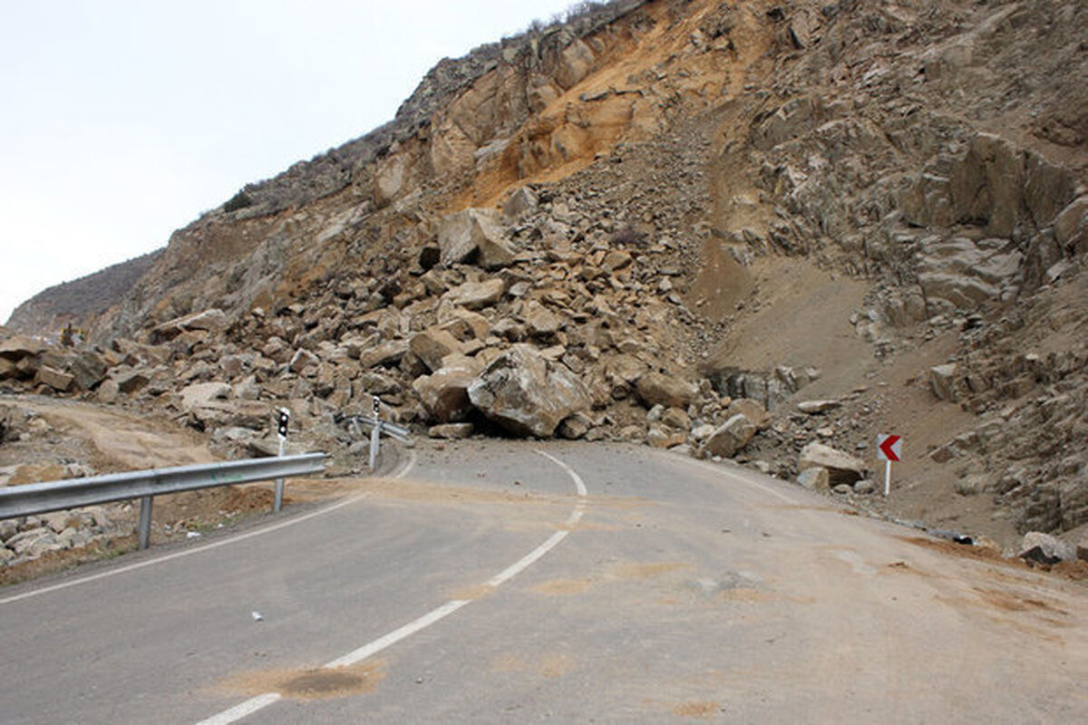 ریزش کوه