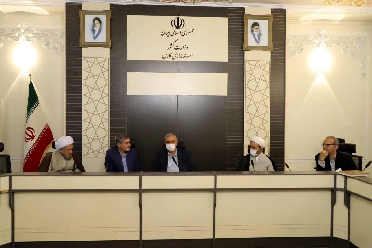 نشست وزیر بهداشت و علوم پزشکی شیراز