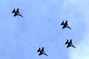 زیرساخت‌های نظامی سوریه را در مناطق مختلف هدف قرار دادیم