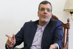 جابری انصاری وارد بیروت شد
