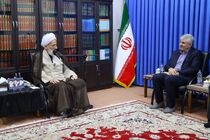 آیت‌الله محمدی لائینی بر ضرورت رویکرد علمی‌ـ‌کاربردی در دانشگاه‌ها تأکید کرد