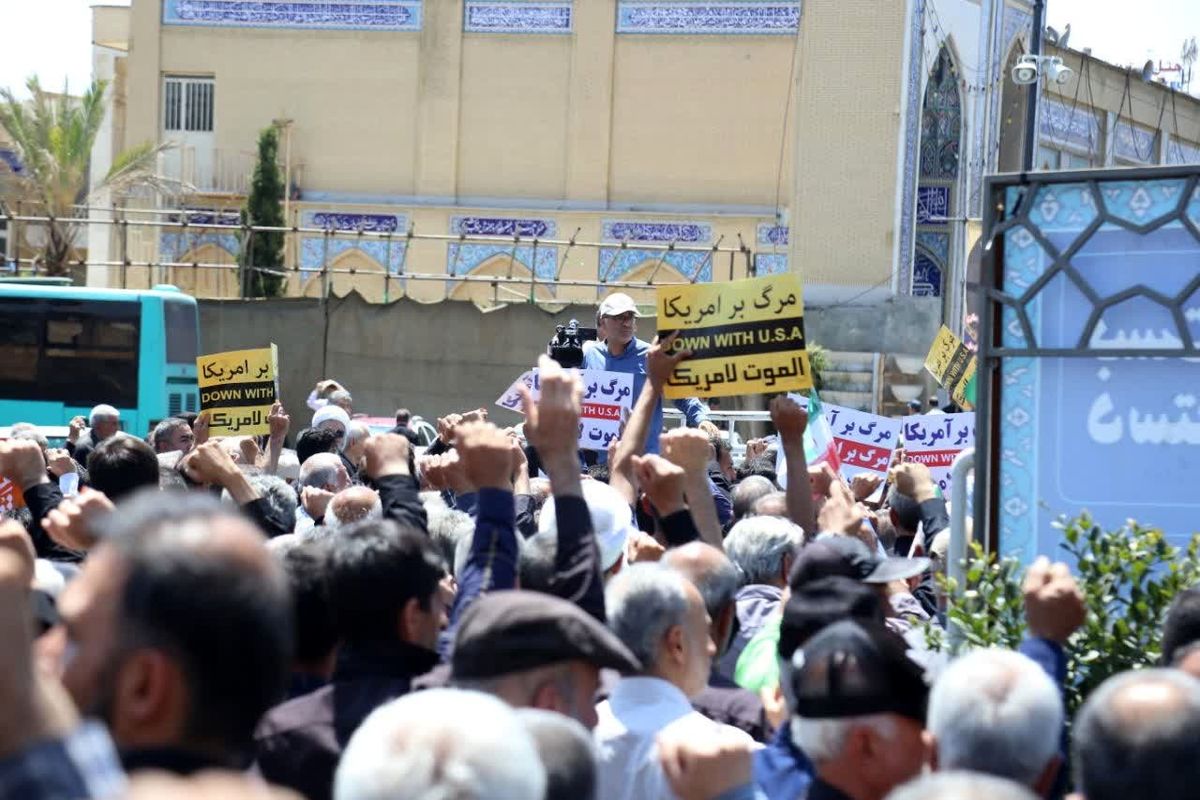 راهپیمایی مردم شیراز در محکومیت جنایات رژیم کودک کش صهیونیستی