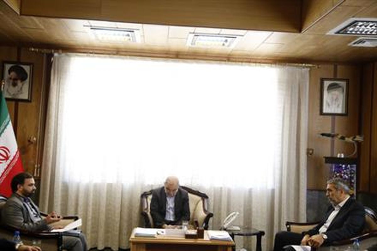 استاندار قم 