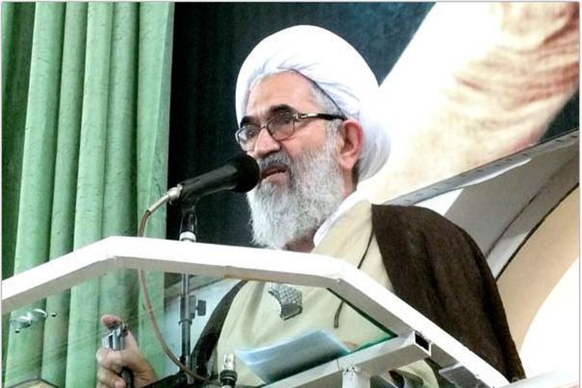 آیت الله معلمی امام جمعه قائمشهر 