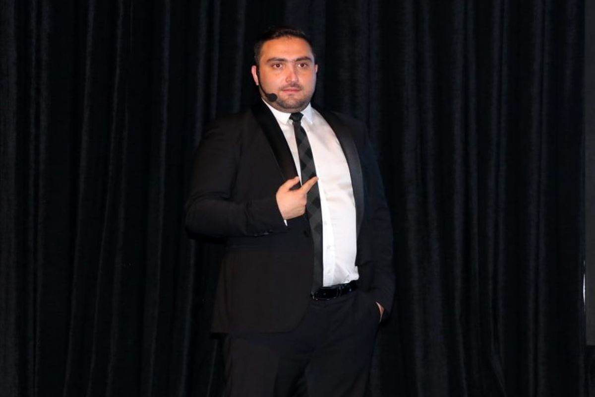 مهداد خاتمی