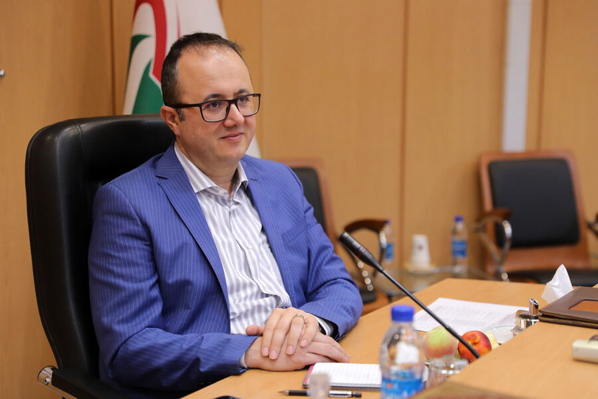 مدیر نظارت بر بورس