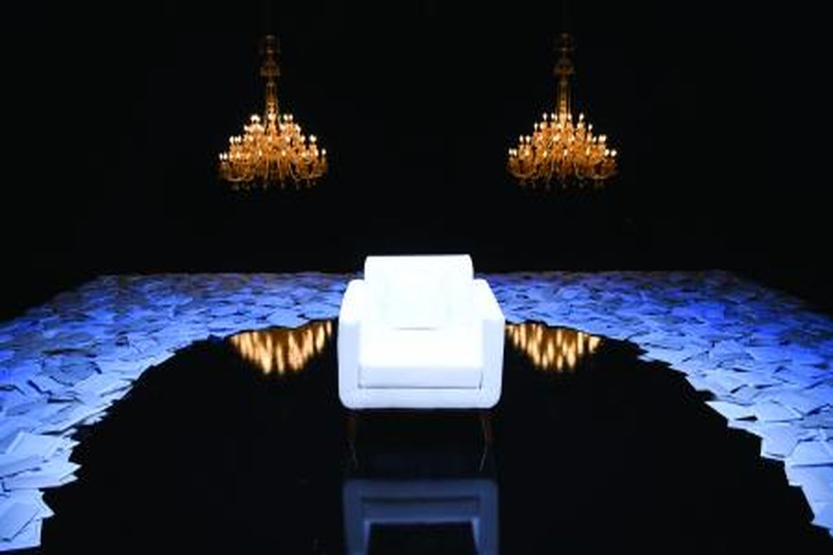 با حسین حرف بزن