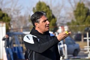 مس سونگون ورزقان با سرمربی علی ابراهیمیان قطع همکاری کرد