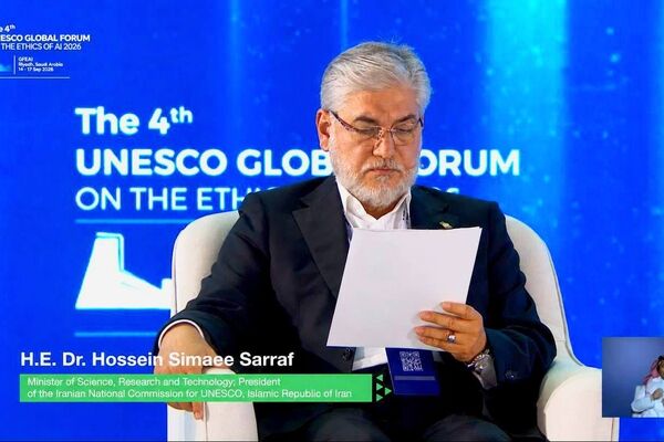 هوش مصنوعی باید آزادی انسان را گسترش دهد، نه اینکه منجر به کنترل بیشتر شود