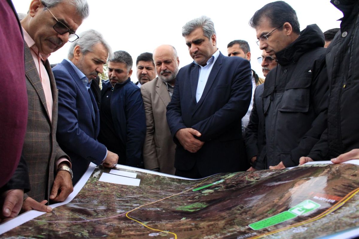 نوبخت در حاشیه بازدید از پروژه راه آهن رشت- انزلی؛