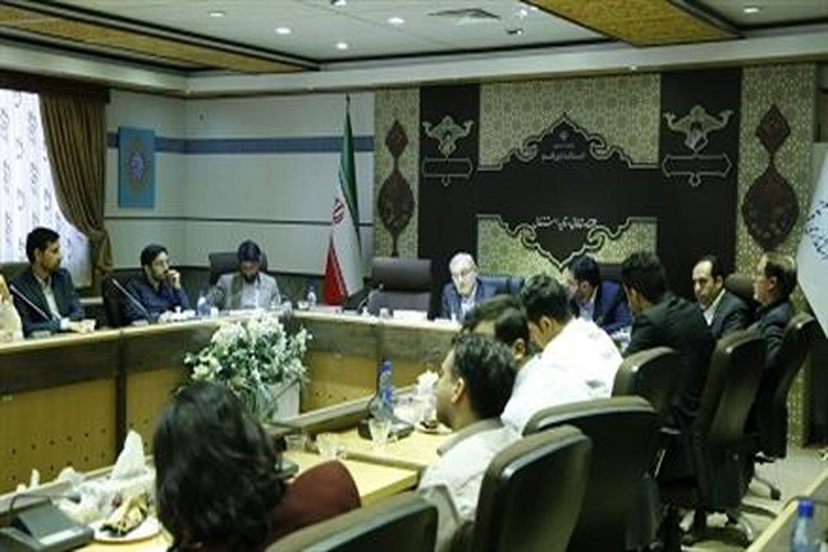 استاندار قم