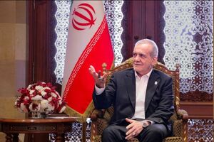 تأکید پزشکیان بر پرهیز از تفرقه و تقویت اصلاحات در دیدار با جبهه اصلاحات
