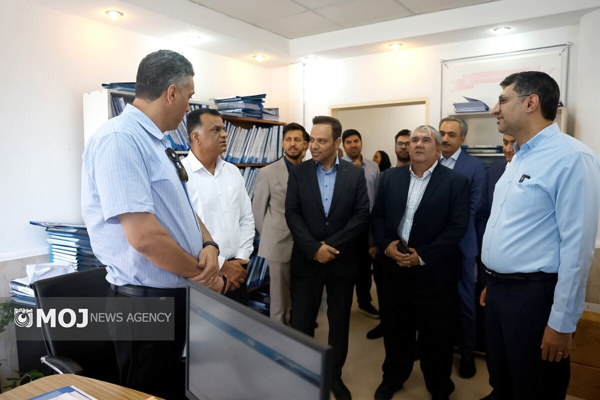 بازدید کبیری از اداره مالیاتی کیش