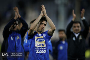 برتری استقلال مقابل ذوب آهن در نیمه نخست