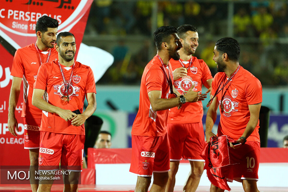 جشن قهرمانی پرسپولیس در هجدهمین دوره لیگ برتر فوتبال