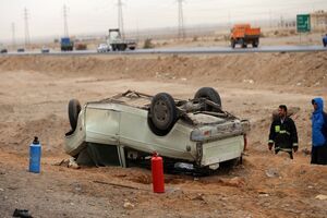 واژگونی وانت پیکان در جاده بستک -لار یه کشته برجای گذاشت