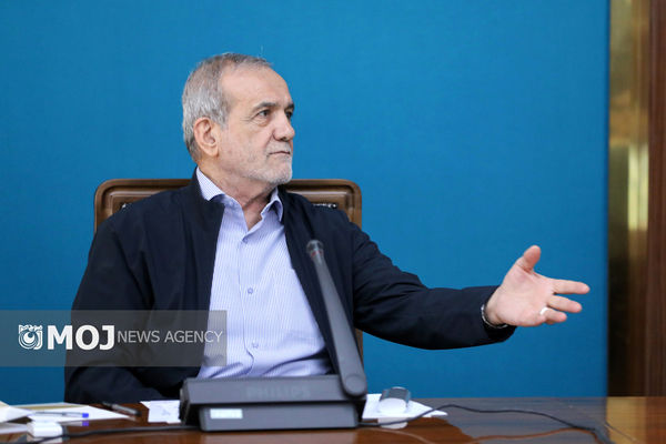 تخریب دولت به‌دلیل اجرای سیاست‌های کلی نظام توجیهی ندارد