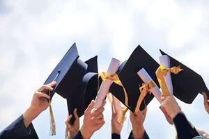 روز دانشجو روز تکریم آمیختن علم و دانش با اخلاق اسلامی و بصیرت سیاسی مبارک باد