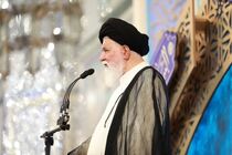 هشدار علم‌الهدی نسبت به تحریف واقعیت‌ها با ابزارهای هوش مصنوعی
