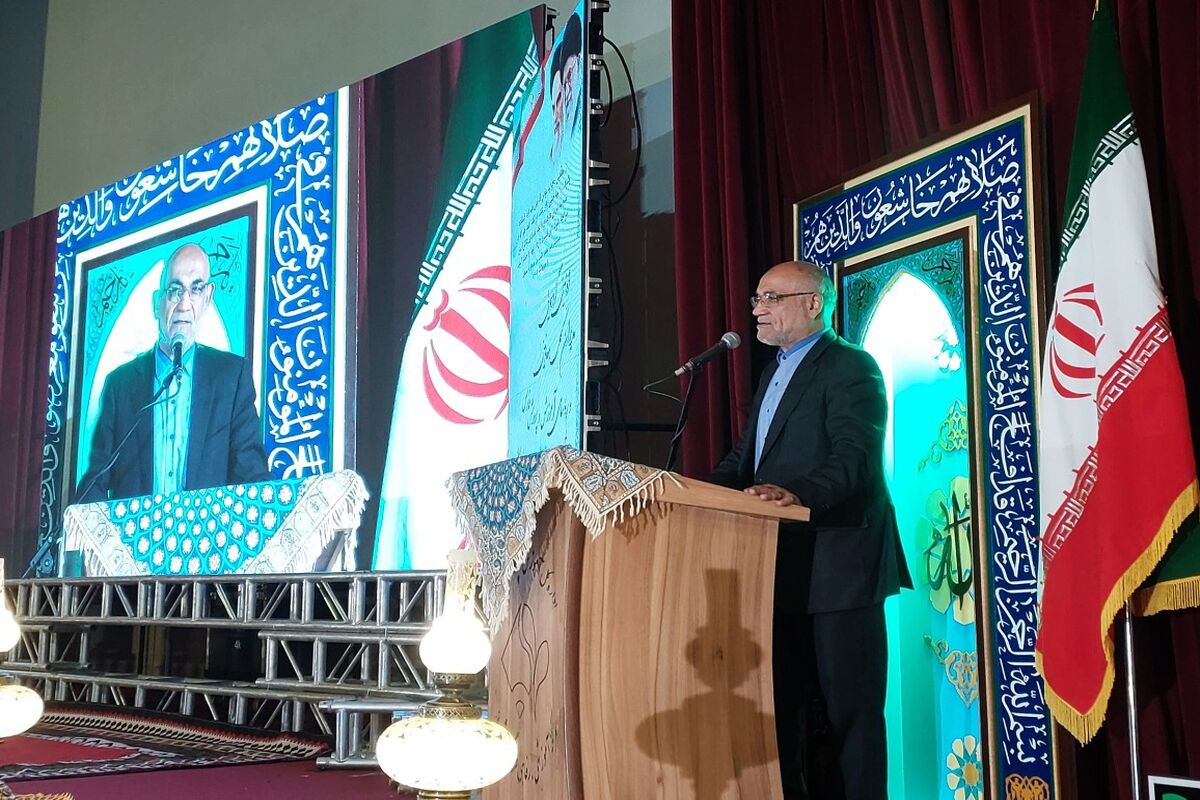 مظفر+ وزیر اسبق آموزش و پرورش 