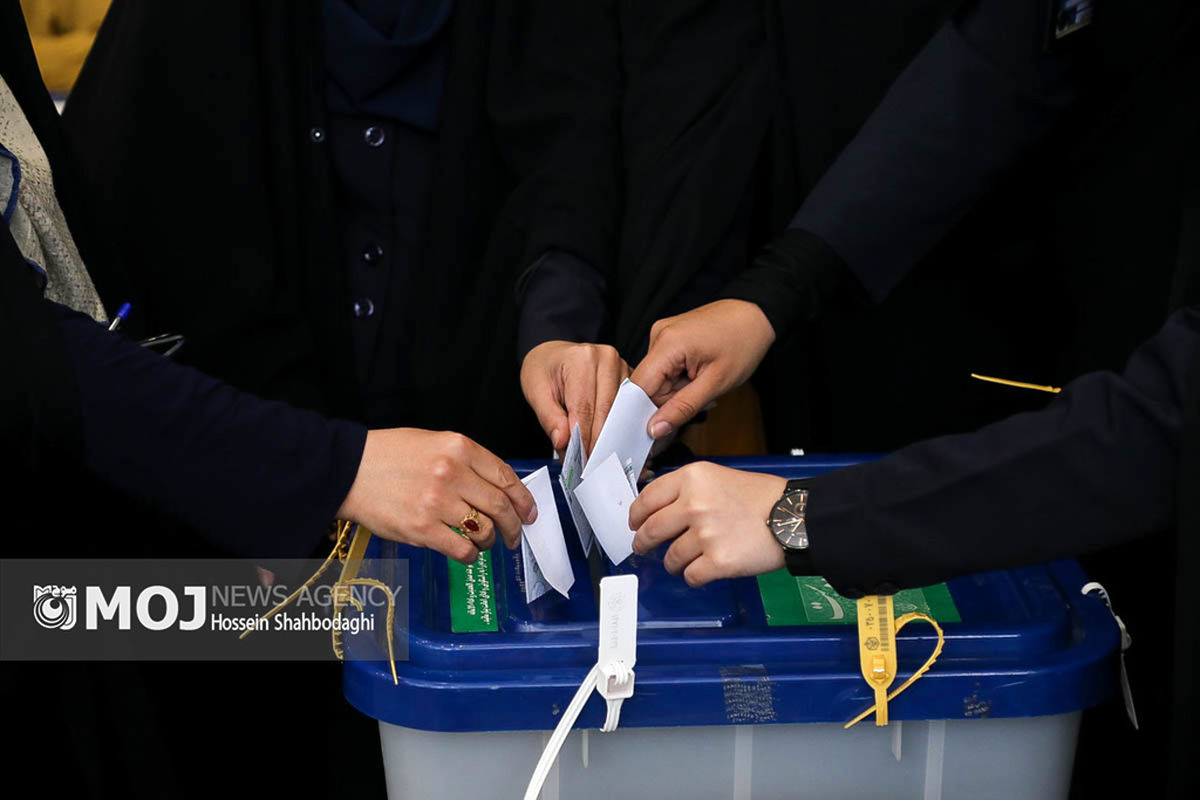 انتخابات چهاردهمين دوره رياست جمهوري در قم و جمکران